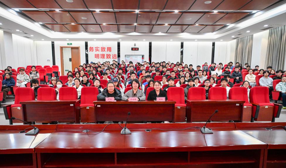 砺青春之志 启使命新程——人工智能学部第一期初级团校落幕